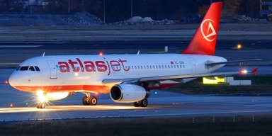 Турки против казаков. Зачем Atlasjet понадобилось украинское небо