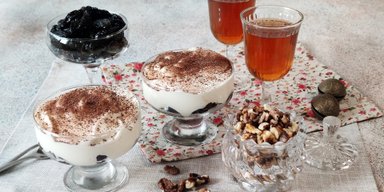 С черносливом и сливками: как приготовить старинный украинский десерт