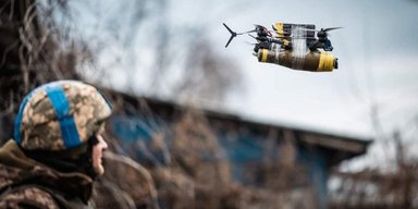 Майбутнє війни в Україні: за рік воюватимуть лише дрони, піхота піде у підпілля, — експерт