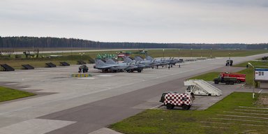 Запасной аэродром Путина, где тот водил болид F1: где находится авиабаза "Хотилово-2"