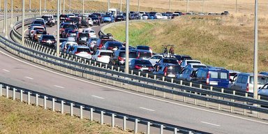 Паника в Крыму: с оккупированного полуострова выезжают сотни машин