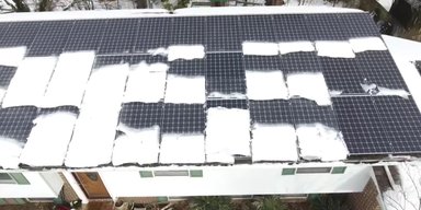 Сніг на сонячних панелях дає дивний ефект: що вдалося з'ясувати вченим (фото)