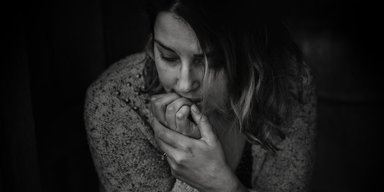 Что делать, когда очень страшно. Психологи рассказали, как преодолеть тревогу и приступы паники