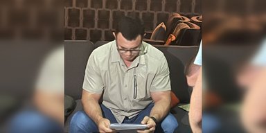 Пачки доларів та годинник за 2 млн: Микола Тищенко отримав підозру від ДБР (фото)