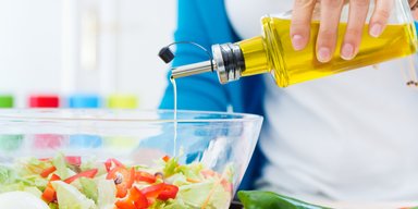 Ціни на олію взлетять: у чому причина та чи подорожчають інші продукти