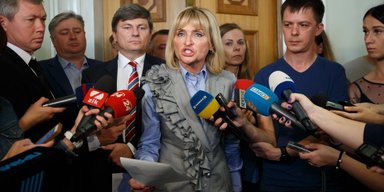 Между каникулами и досрочными выборами. Что означает демарш фракции БПП