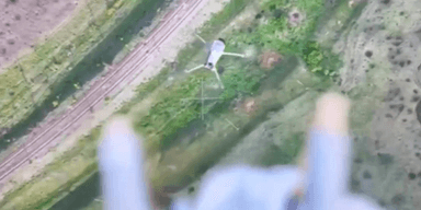 ВС РФ запускают дроны с сетями для перехвата украинских БПЛА: как они работают (видео)