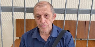 "Жили как братья": пенсионера в РФ посадили на 3 года за критику войны (фото)