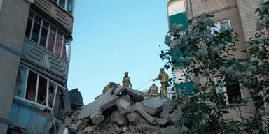 Горела АЗС: в Киеве возросло количество пострадавших, есть проблемы с водой, — Кличко (фото)