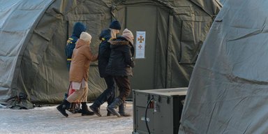 Графіки відключень на 5 березня: кому пощастить бути зі світлом цілий день