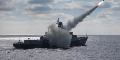 Трудно зафиксировать: чем опасны пуски российских "Калибров" из Каспийского моря, — Defence Express