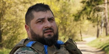 "Серед мін і під місячним світлом": група бійців ЗСУ вийшла з оточення на Курщині