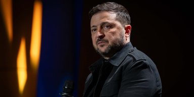 "Это проигрыш": Зеленский объяснил, как реально остановить войну и стоит ли ВСУ выйти из Донбасса (видео)