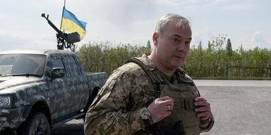 Более 19 тысяч потерь у врага: генерал Наев завершил командование группой "Угледар"