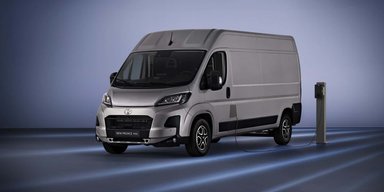 Знайомий незнайомець: Toyota випустила комерційний електромобіль (фото)