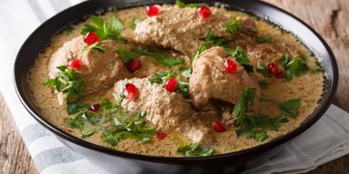 Неповторний смак грузинської кухні: класичний рецепт сациві з куркою