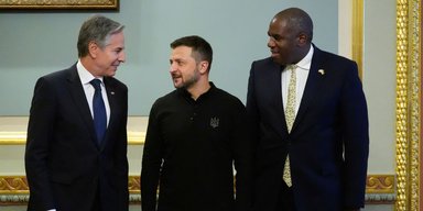Блинкен и Лемми приехали в Украину, чтобы поддержать Киев на ключевом этапе войны, — Reuters