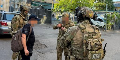 Мужчин подвергали пыткам в ТЦК: в Одесской области арестовали девять человек, — ГБР