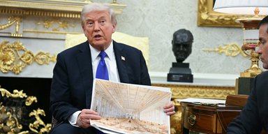 Amazon, Apple и Google: друзья-миллиардеры Трампа оплачивают снос Белого дома (видео)