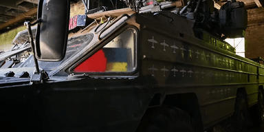 Йшли на відстані 10 метрів: українські зенітники збили однією ракетою два БПЛА (відео)