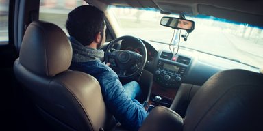 У Львові запрацює таксі під час комендантської години: деталі від ОВА