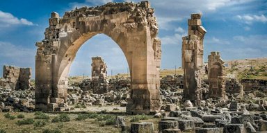 Ученые нашли необычные захоронения в одном из древнейших поселений человечества (фото)
