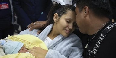 Четвертий випадок у світі: жінка народила дитину, яку виношувала у печінці