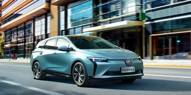 Цена $15 900 и запас хода 430 км: General Motors показали премиальный электромобиль (фото)