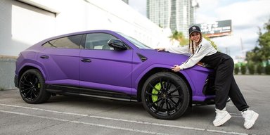 Шакіра подарує одному з фанатів новенький Lamborghini за $240 000 (фото, відео)