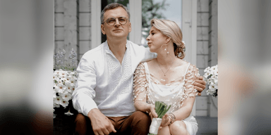 Щасливі та закохані: Павелецька розповіла подробиці весілля та показала нові фото