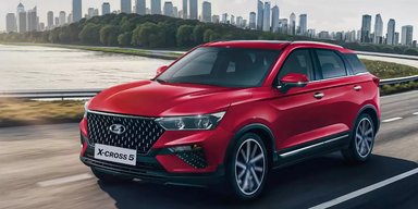 Зібрали лише 170 авто: новий кросовер Lada не змогли запустити у виробництво (фото)