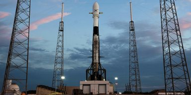 Интернет от Маска. SpaceX запустила первые 60 спутников Starlink