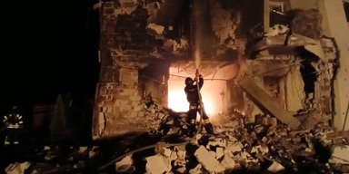 РФ вдарила по Борисполю дронами: у місті пожежі та пошкоджені багатоповерхівки, є постраждалі (фото)