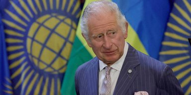 "Почувствовал побочные эффекты": Короля Чарльза III срочно госпитализировали, что известно