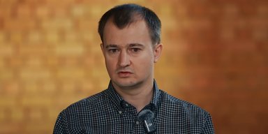 Зеленський готовий був змінити командування ЗСУ, але ніхто не називав жодних імен, — Чмут