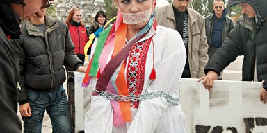 Борьба с дезинформацией или цензура. Как власть пытается ограничить свободу слова в Украине
