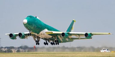 "Голий літак Судного дня": у Техасі помітили в польоті рідкісний E-4B (відео)