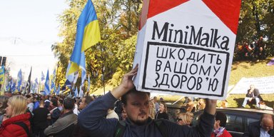 Приказано расти. Для чего правительство собирается повысить минимальную зарплату и что из этого выйдет