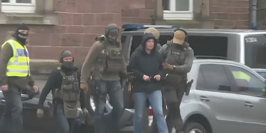 Підірвала в'язницю й обстріляла посольство США: у Берліні затримали 65-річну терористку