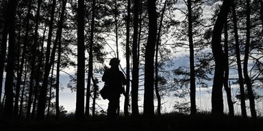 "Багато гарячих точок": ЗС РФ тиснуть на кількох східних напрямках, — DeepState (карти)