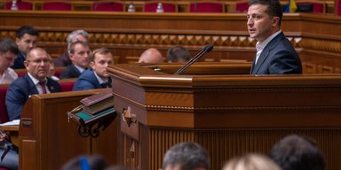 Дальше – пропасть. Неприкосновенный запас прочности Зеленского