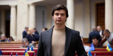 "Міняйте роботу на кращу": нардеп відповів на питання про низькі зарплати в Україні