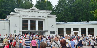 Медицина на экспорт. 3 истории иностранцев, приехавших в Украину ради лечения