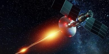 Уничтожит Starlink в космосе: Китай создал кристалл для сверхмощного лазера (фото)