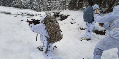 В ТЦК появляться не обязательно: как стать на воинский учет 17-летним в 2025 году
