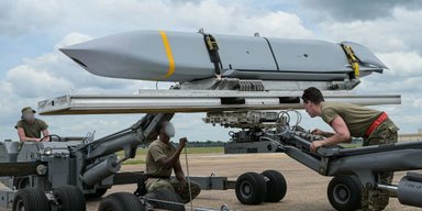 Далекобійна зброя американців: що долетить до Москви, крім крилатих AGM-158 JASSM