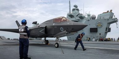 ВВС США испытывают острый дефицит боевых летчиков: в чем причина (фото)