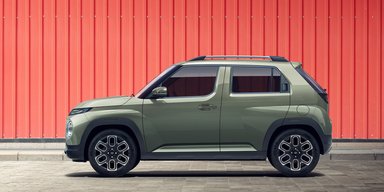 Найдешевший електрокросовер Hyundai за 22 000 євро вперше помітили на дорогах (фото)