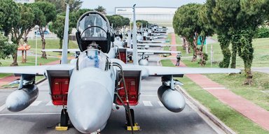 Как Япония спасала F-15J от возможного цунами после землетрясения на Тайване (фото)