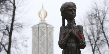 90-ті роковини Голодомору: декларацію ООН підписали 55 країн і Євросоюз, — Кулеба